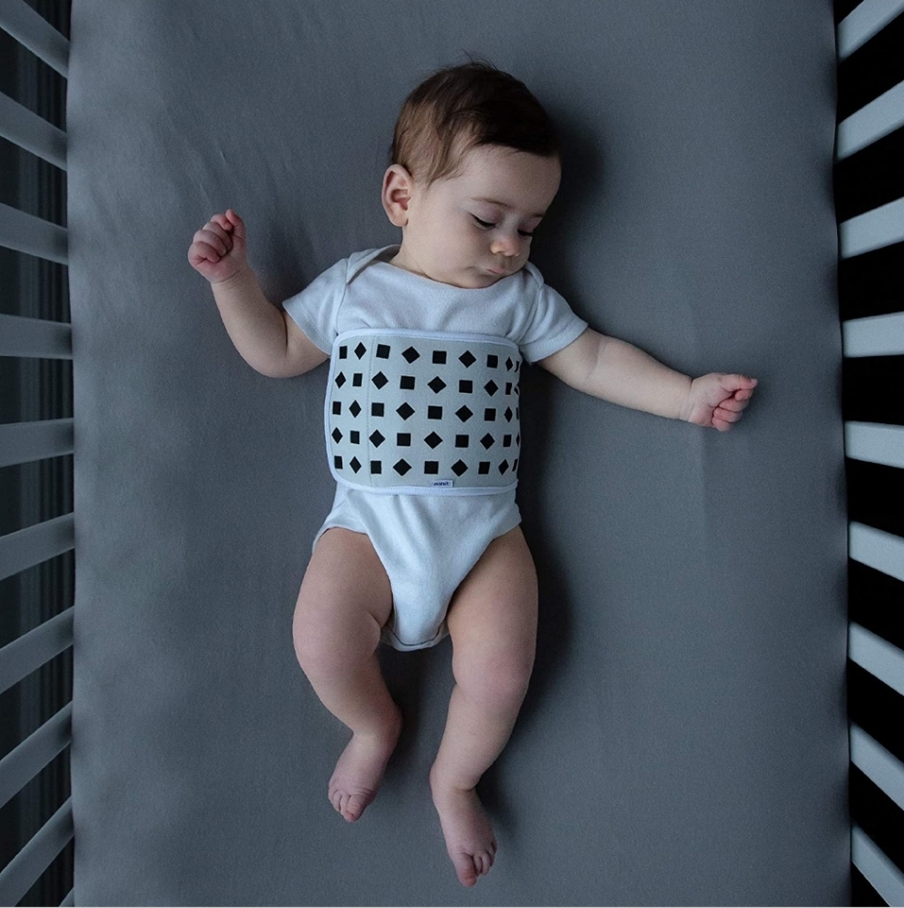 Nanit Breathing Wear Starter Pack – 100% Cotton Swaddle & Breathing Band - Picture 5 of 16